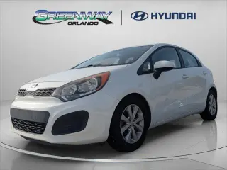 Kia Rio 5-Door 2013 LX 4dr Wagon 6A