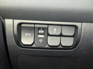 Kia Rio 5-Door 2013 LX 4dr Wagon 6A