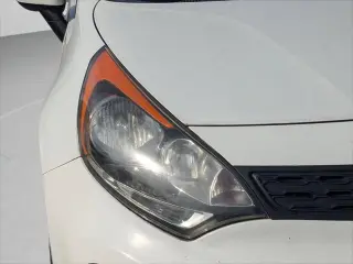 Kia Rio 5-Door 2013 LX 4dr Wagon 6A