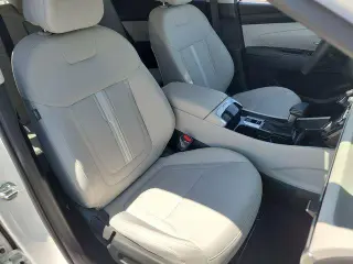 Hyundai TUCSON 2026 SEL 4dr SUV