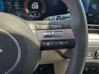 Hyundai KONA 2026 SE 4dr SUV