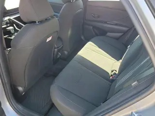 Hyundai ELANTRA Hybrid 2026 SEL Sport 4dr Sedan