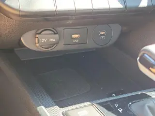 Hyundai ELANTRA Hybrid 2026 SEL Sport 4dr Sedan