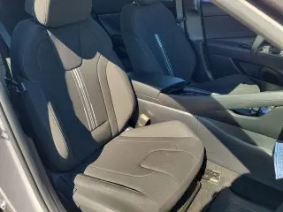 Hyundai ELANTRA Hybrid 2026 SEL Sport 4dr Sedan