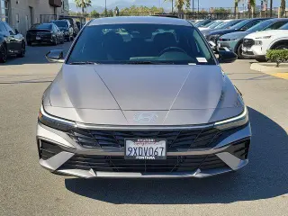 Hyundai ELANTRA Hybrid 2026 SEL Sport 4dr Sedan