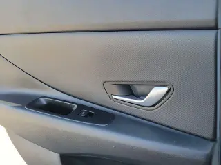 Hyundai ELANTRA Hybrid 2026 Blue 4dr Sedan