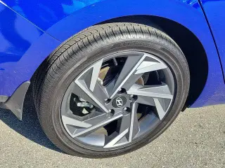 Hyundai ELANTRA Hybrid 2025 SEL Sport 4dr Sedan