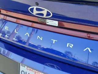 Hyundai ELANTRA Hybrid 2025 SEL Sport 4dr Sedan