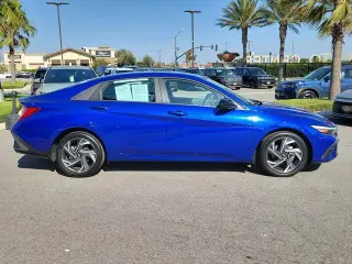 Hyundai ELANTRA Hybrid 2025 SEL Sport 4dr Sedan