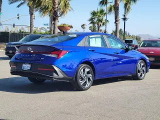 Hyundai ELANTRA Hybrid 2025 SEL Sport 4dr Sedan