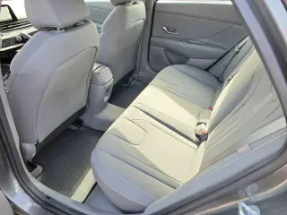 Hyundai ELANTRA Hybrid 2025 SEL Sport 4dr Sedan