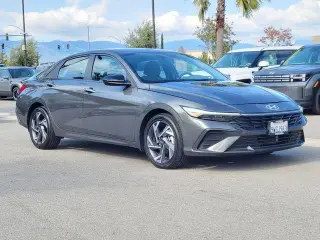 Hyundai ELANTRA Hybrid 2025 SEL Sport 4dr Sedan