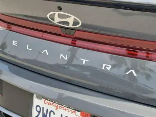 Hyundai ELANTRA Hybrid 2025 SEL Sport 4dr Sedan