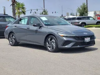 Hyundai ELANTRA Hybrid 2025 SEL Sport 4dr Sedan