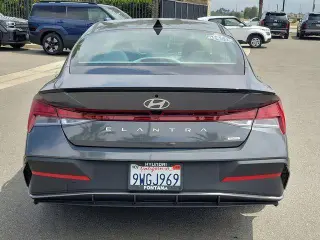 Hyundai ELANTRA Hybrid 2025 SEL Sport 4dr Sedan