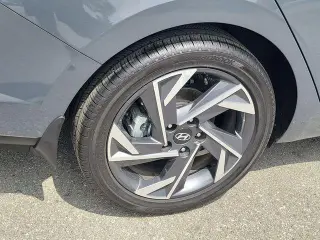 Hyundai ELANTRA Hybrid 2025 SEL Sport 4dr Sedan