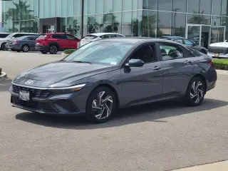 Hyundai ELANTRA Hybrid 2025 SEL Sport 4dr Sedan