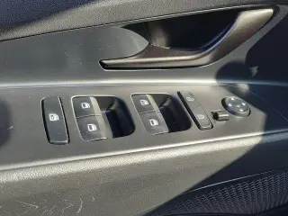 Hyundai ELANTRA Hybrid 2025 SEL Sport 4dr Sedan