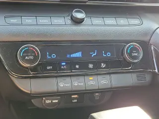Hyundai ELANTRA Hybrid 2025 SEL Sport 4dr Sedan