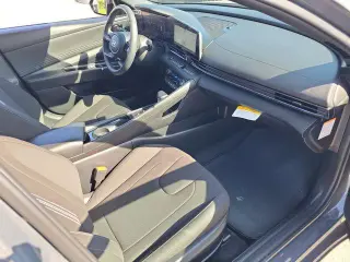 Hyundai ELANTRA Hybrid 2025 SEL Sport 4dr Sedan