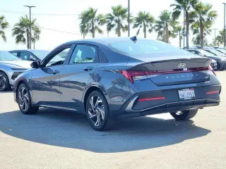 Hyundai ELANTRA Hybrid 2025 SEL Sport 4dr Sedan