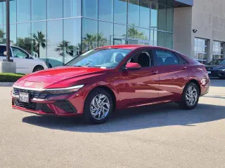 Hyundai ELANTRA Hybrid 2025 Blue 4dr Sedan