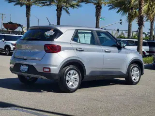 Hyundai VENUE 2026 SE 4dr Crossover