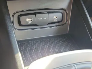 Hyundai VENUE 2026 SE 4dr Crossover