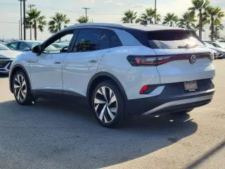 Volkswagen ID.4 2022 Pro S 4dr Crossover