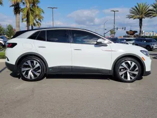 Volkswagen ID.4 2022 Pro S 4dr Crossover