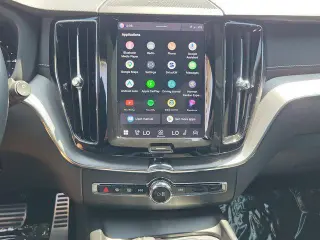 Volvo XC60 Recharge 2022 eAWD T8 R-Design 4dr SUV