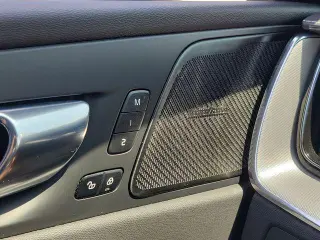 Volvo XC60 Recharge 2022 eAWD T8 R-Design 4dr SUV