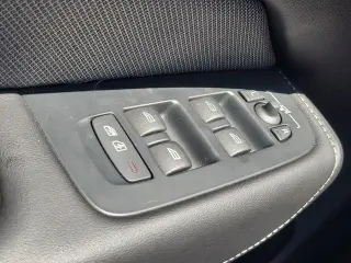 Volvo XC60 Recharge 2022 eAWD T8 R-Design 4dr SUV