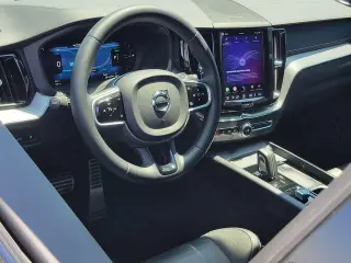 Volvo XC60 Recharge 2022 eAWD T8 R-Design 4dr SUV