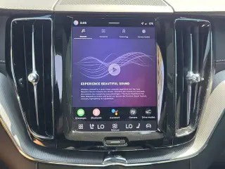 Volvo XC60 Recharge 2022 eAWD T8 R-Design 4dr SUV