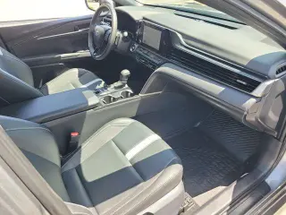 Toyota Camry 2025 SE 4dr Sedan
