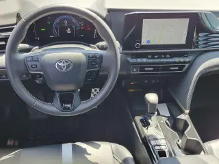 Toyota Camry 2025 SE 4dr Sedan