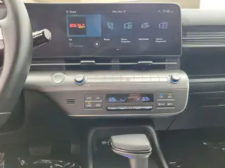 Hyundai KONA 2024 SEL 4dr Crossover