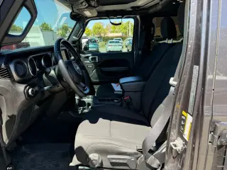 Jeep Wrangler Unlimited 2021 4x4 Willys 4dr SUV