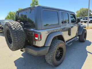 Jeep Wrangler Unlimited 2021 4x4 Willys 4dr SUV