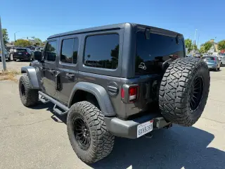 Jeep Wrangler Unlimited 2021 4x4 Willys 4dr SUV