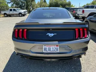 Ford Mustang 2018 EcoBoost 2dr Fastback