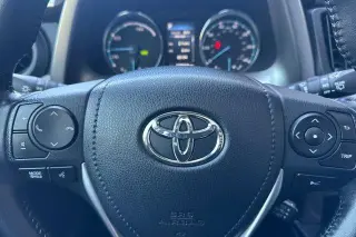 Toyota RAV4 Hybrid 2016 AWD XLE 4dr SUV