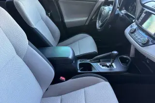 Toyota RAV4 Hybrid 2016 AWD XLE 4dr SUV