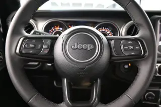 Jeep Wrangler 2023 4x4 Sport 4dr SUV