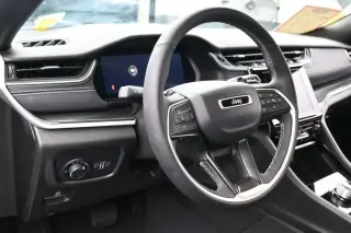 Jeep Grand Cherokee L 2023 4x2 Laredo X 4dr SUV