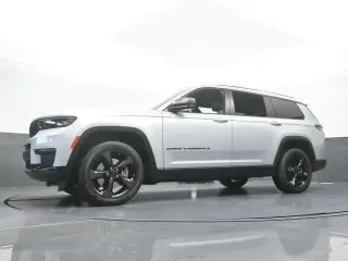Jeep Grand Cherokee L 2023 4x2 Laredo X 4dr SUV