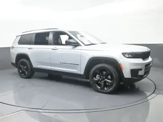 Jeep Grand Cherokee L 2023 4x2 Laredo X 4dr SUV