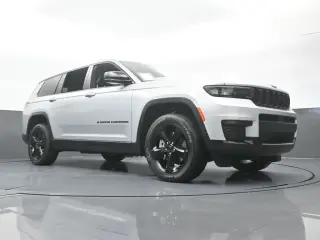Jeep Grand Cherokee L 2023 4x2 Laredo X 4dr SUV