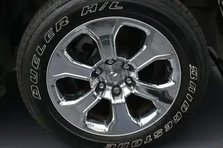 Ram 1500 2023 4x2 Big Horn 4dr Crew Cab 5.6 ft. SB Pickup